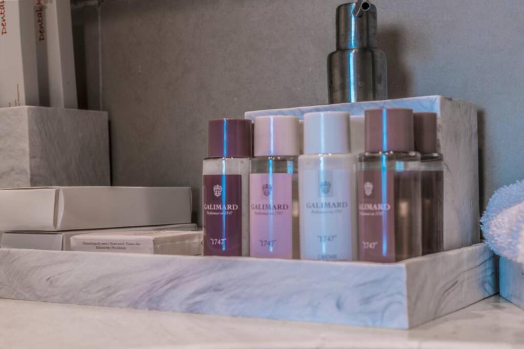 First Class 2Br With Full Burj Khalifa And Fountain View Apartment Дубай Екстериор снимка